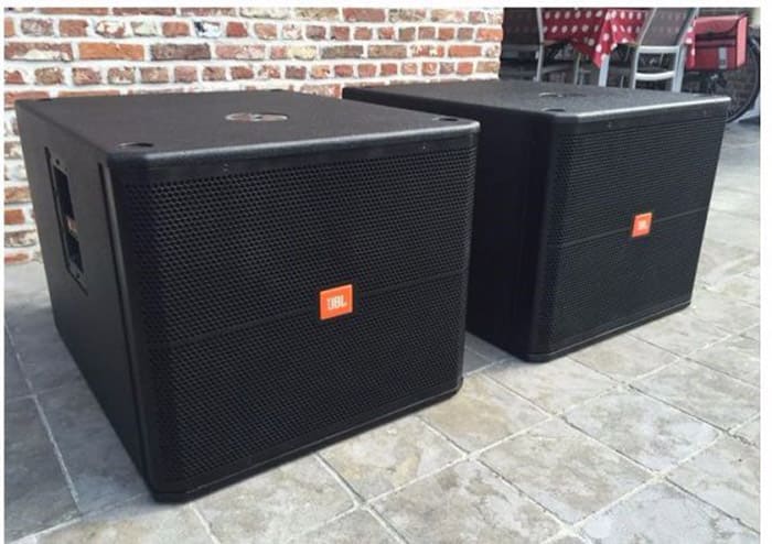 Loa sub điện JBL bass 50 có giá thành hợp lý Loa sub điện JBL bass 50 có giá thành hợp lý