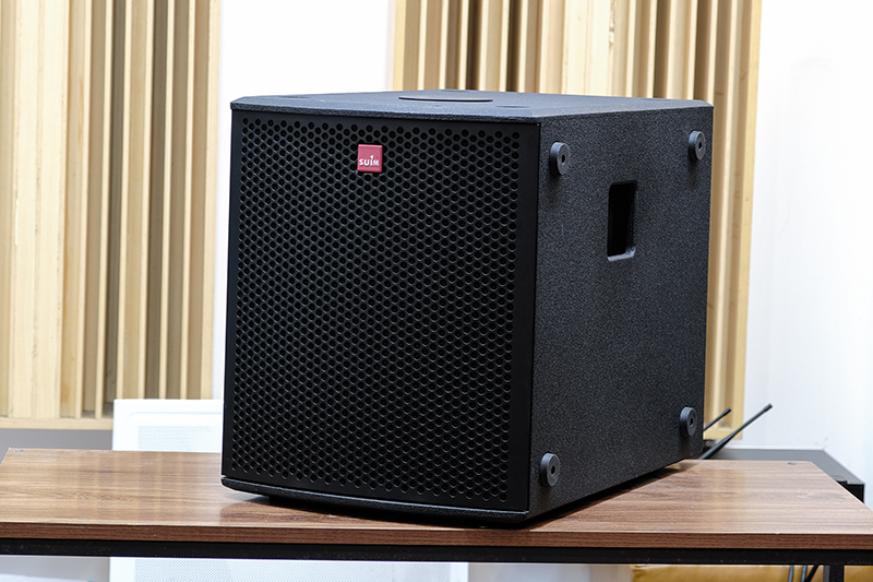 Loa sub kích thước 390 × 465 × 580mm Loa sub kích thước 390 × 465 × 580mm